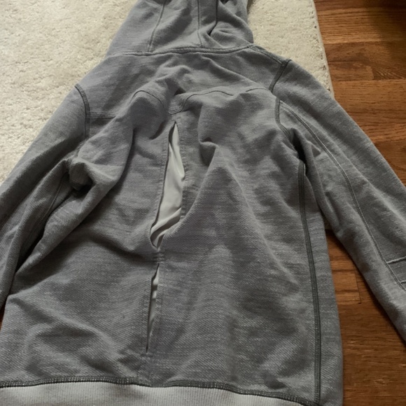 lululemon jacket - Picture 2 of 3